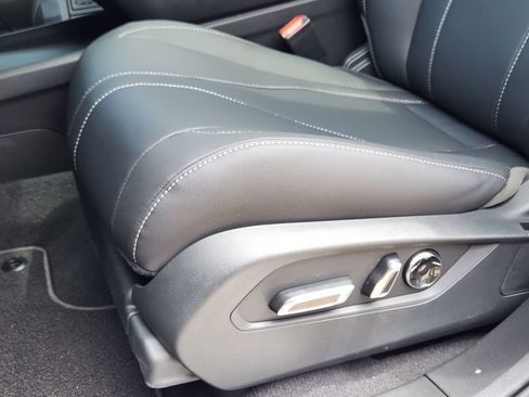 New 2026 Acura RDX SH-AWD image 23