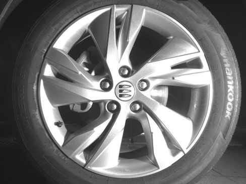 Used 2025 Buick Encore GX Preferred FWD image 12
