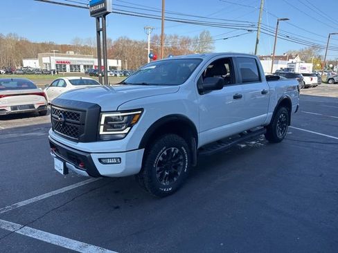 Used 2021 Nissan Titan PRO-4X w/ Off Road Protection Package AWD/4WD image 4