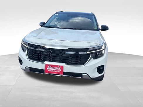 Used 2024 Kia Seltos SX AWD/4WD image 4