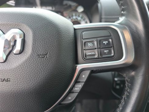 Used 2022 RAM 2500 Laramie w/ Night Edition AWD/4WD image 32