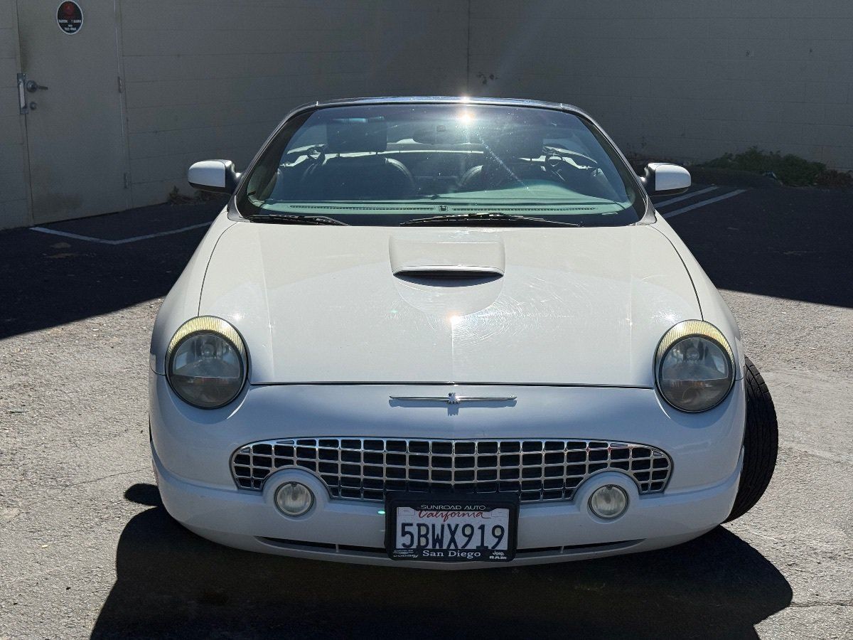 Used 2002 Ford Thunderbird RWD image 5