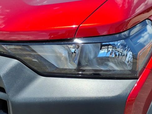 Used 2025 Chevrolet Colorado Trail Boss AWD/4WD image 9