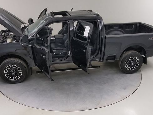 Certified 2025 Ford F250 Platinum AWD/4WD image 59