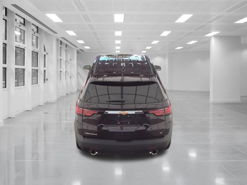 Used 2023 Chevrolet Traverse LT FWD image 12