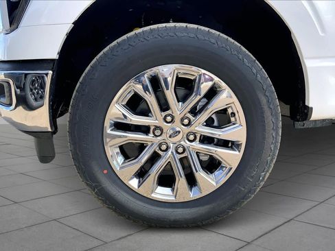 New 2026 Ford F150 Lariat w/ Equipment Group 501A Mid image 11