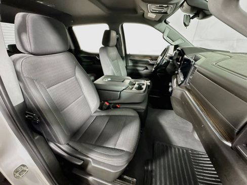 Used 2023 Chevrolet Silverado 1500 RST AWD/4WD image 25