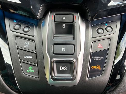 Used 2024 Honda Odyssey Elite image 16