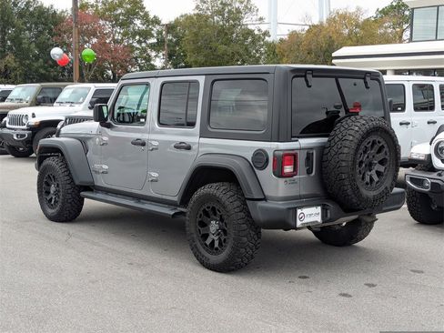 Used 2021 Jeep Wrangler Unlimited Sport image 7