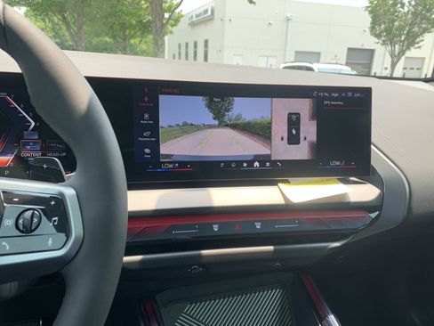 Certified 2025 BMW X3 xDrive30i w/ Premium Package image 25