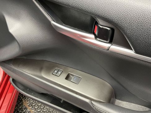 Used 2021 Toyota Camry XSE w/ Navigation Package AWD/4WD image 25