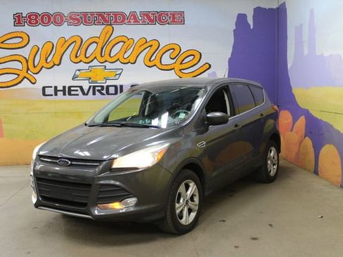 Used 2016 Ford Escape SE AWD/4WD image 2