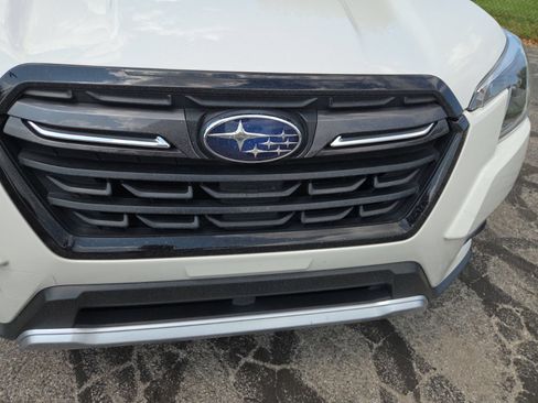 Used 2023 Subaru Forester Touring w/ Popular Package #2 AWD/4WD image 7