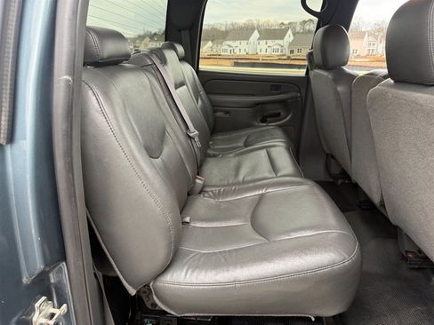 Used 2007 Chevrolet Silverado 2500 W/T image 20