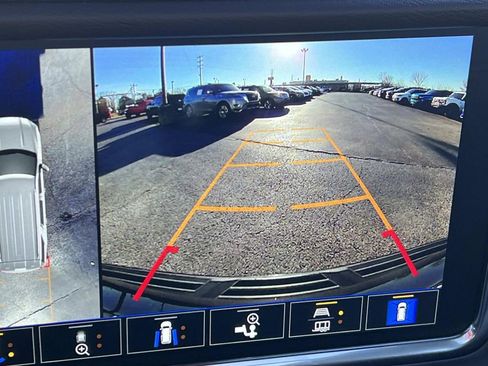 Used 2023 GMC Yukon Denali image 19