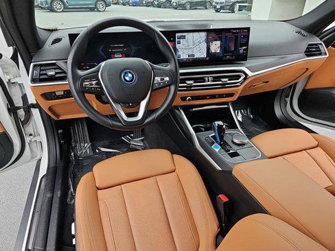 Certified 2023 BMW i4 eDrive35 w/ Premium Package image 16