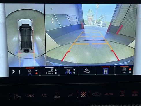 Used 2025 GMC Hummer EV 3X w/ LPO, Sport Package image 15