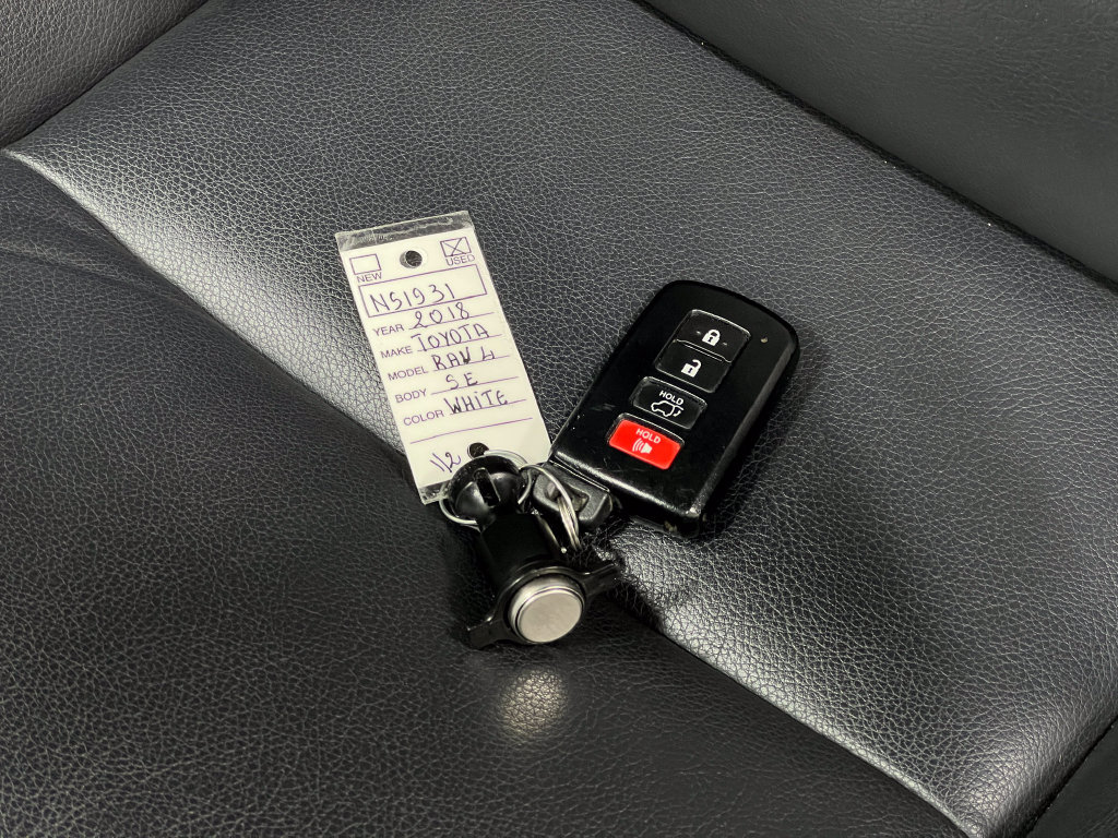 Used 2018 Toyota RAV4 SE w/ Power Extra Value Package AWD/4WD image 37