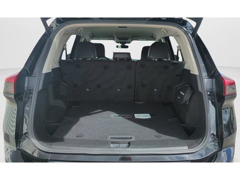 Certified 2024 Nissan Rogue SL AWD/4WD image 9