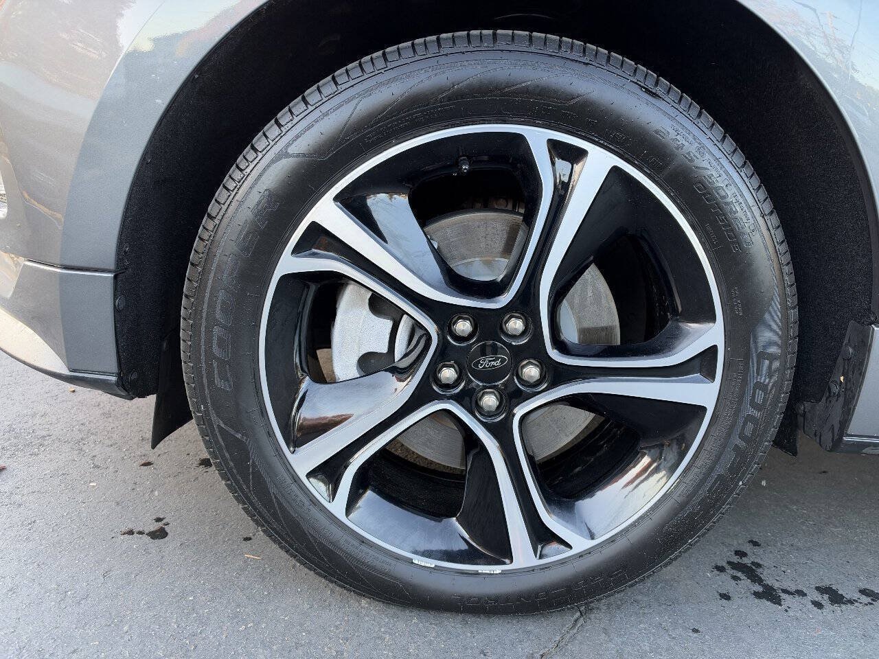 Used 2022 Ford Edge ST AWD/4WD image 18