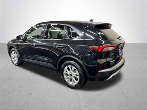 Used 2024 Ford Escape Active FWD image 4