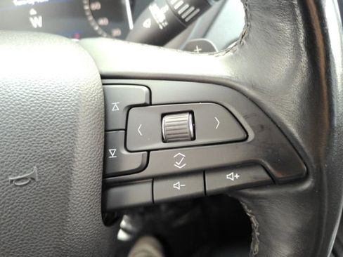 Used 2019 Cadillac XT4 Premium Luxury image 36