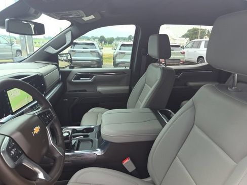 Used 2026 Chevrolet Silverado 1500 LTZ AWD/4WD image 19