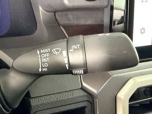 Used 2025 Toyota Tacoma TRD Sport RWD image 27