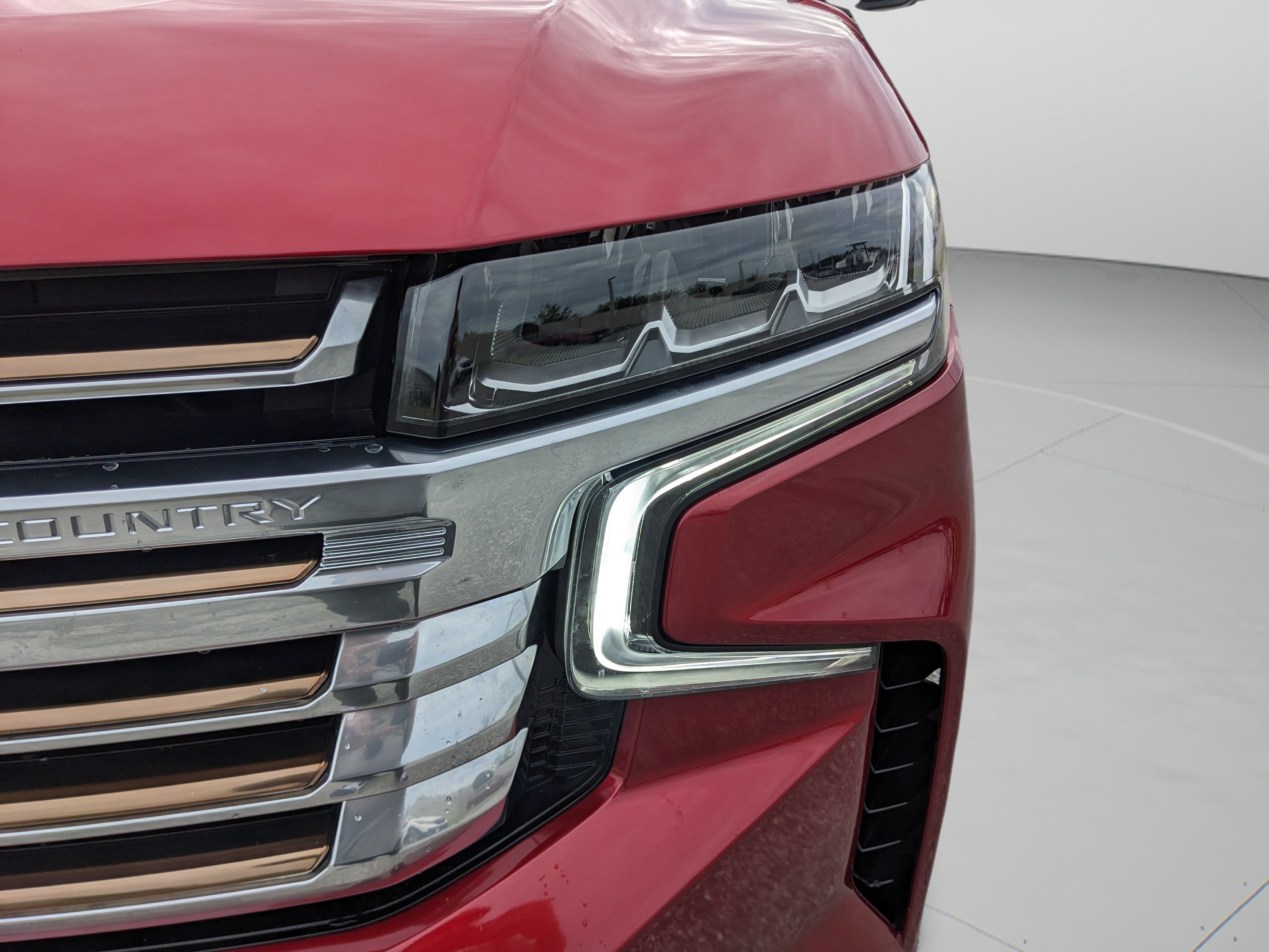 Used 2024 Chevrolet Tahoe High Country w/ Advanced Technology Package RWD image 35