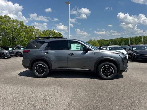 New 2026 Nissan Pathfinder Rock Creek AWD/4WD image 3