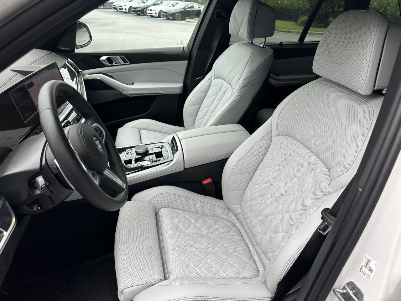 Used 2026 BMW X5 xDrive50e w/ M Sport Package AWD/4WD image 53