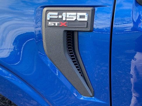 Certified 2022 Ford F150 XL w/ STX Appearance Package image 10