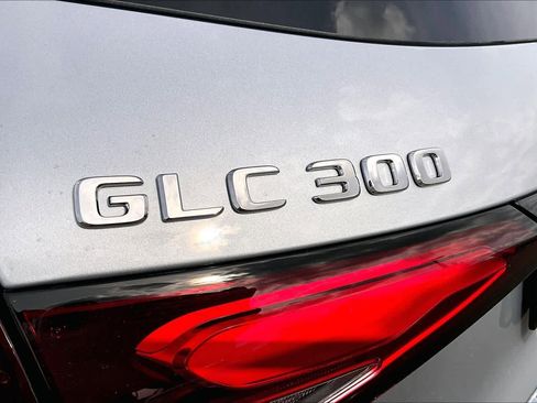 New 2026 Mercedes-Benz GLC 300 image 7