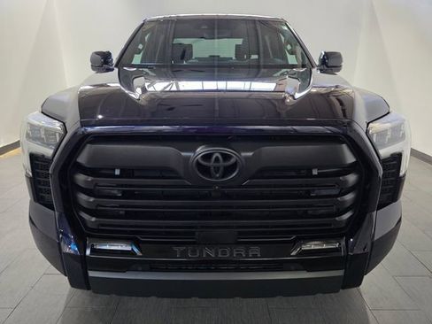 Used 2026 Toyota Tundra Limited AWD/4WD image 7