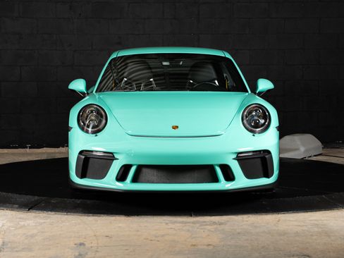 Used 2018 Porsche 911 GT3 RWD image 12