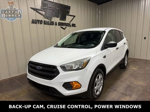 Used 2019 Ford Escape S image 1