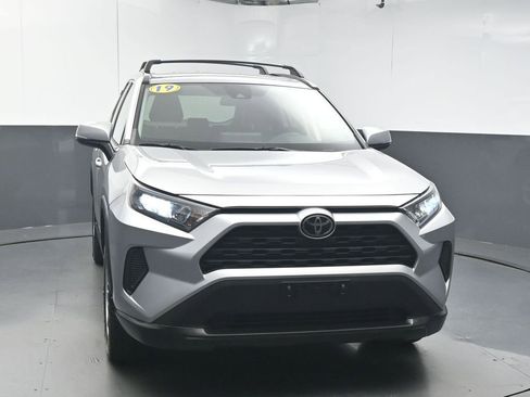 Used 2019 Toyota RAV4 LE w/ All Weather Liner Package image 3