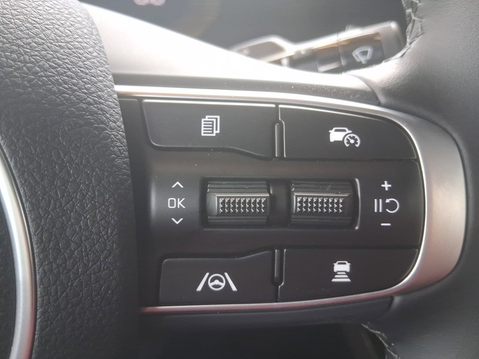 New 2026 Kia K5 GT-Line w/ GT-Line Red Interior Package FWD image 12