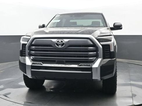 New 2026 Toyota Tundra Limited AWD/4WD image 19
