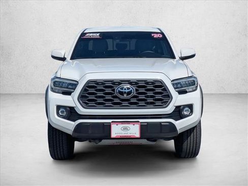 Used 2020 Toyota Tacoma TRD Off-Road w/ Technology Package AWD/4WD image 2