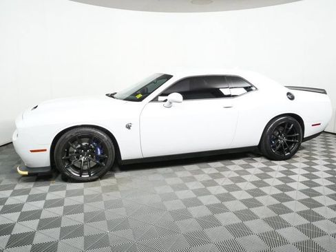 Used 2023 Dodge Challenger SRT Hellcat RWD image 25