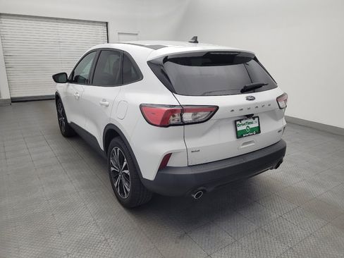Used 2021 Ford Escape SE w/ SE Sport Appearance Package FWD image 5