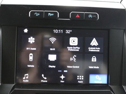 Used 2018 Ford F150 XLT w/ Equipment Group 302A Luxury image 32