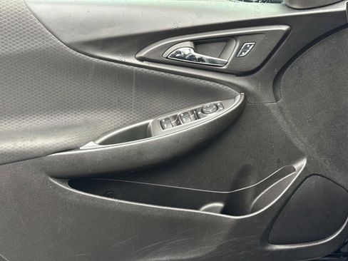 Used 2024 Chevrolet Malibu RS w/ LPO, Floor Liner Package image 17