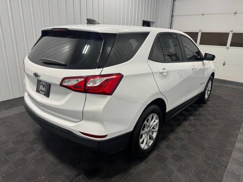 Used 2021 Chevrolet Equinox LS w/ LPO, Floor Liner Package image 4