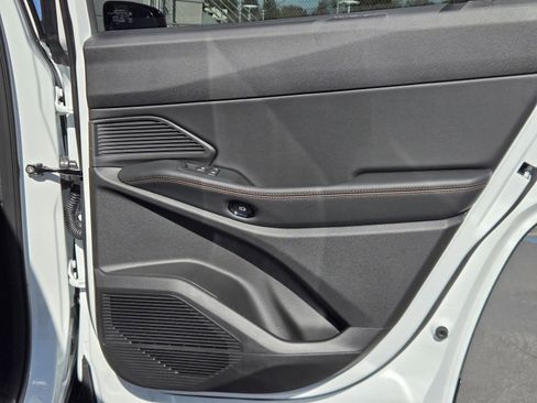 New 2026 Jeep Cherokee Limited image 31