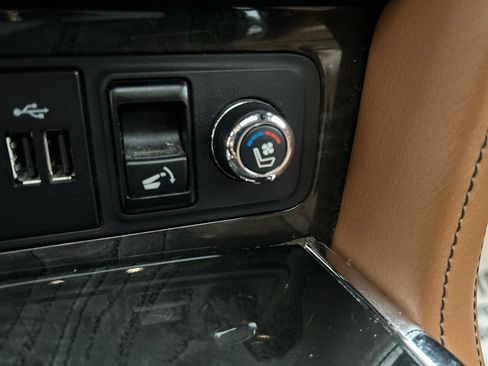 Used 2019 INFINITI QX80 Luxe w/ 22" Wheel Package image 24