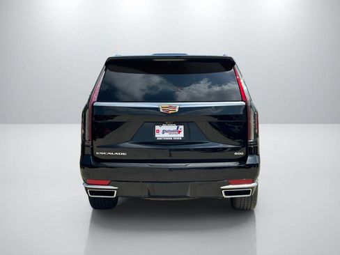 Used 2022 Cadillac Escalade Premium Luxury w/ Performance Package AWD/4WD image 6