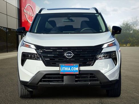 New 2026 Nissan Rogue SV image 11