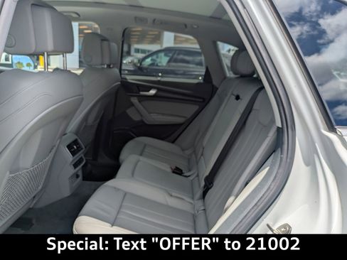 Used 2019 Audi Q5 2.0T Premium Plus AWD/4WD image 16